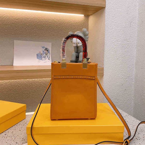 evening bags designer shoulder bag leather tote handbag lady luxury bag fashion mini handbags leather shopping black purse women crossbody b
evening bags designer shoulder bag leather tote handbag lady luxury bag fashion mini handbags leather shopping black purse women crossbody b