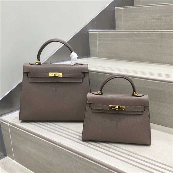 design purse new second generation palm pattern multi color leather women's bag sling single shoulder messenger handbag mini bag
design purse new second generation palm pattern multi color leather women's bag sling single shoulder messenger handbag mini bag