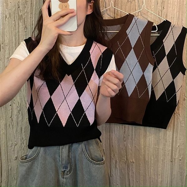 women's vests women plaid knitted vest sweater v neck sleeveless vintage contrast color female waistcoat chic 221109, Black;white
women's vests women plaid knitted vest sweater v neck sleeveless vintage contrast color female waistcoat chic 221109, Black;white