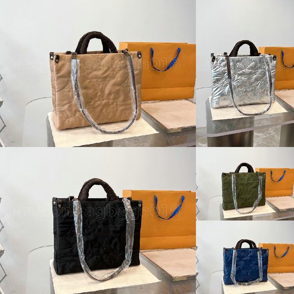 on the go mm m21053 winter tote bag econyl monograms handbag designers luxurys shoulder bags womens handbag
on the go mm m21053 winter tote bag econyl monograms handbag designers luxurys shoulder bags womens handbag