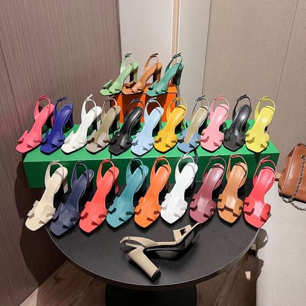 2022 designer luxury super high roman heels sandals h familys womens leather pure color casual shoes ladys one buckle chunky heels hollow op, Black
2022 designer luxury super high roman heels sandals h familys womens leather pure color casual shoes ladys one buckle chunky heels hollow op, Black