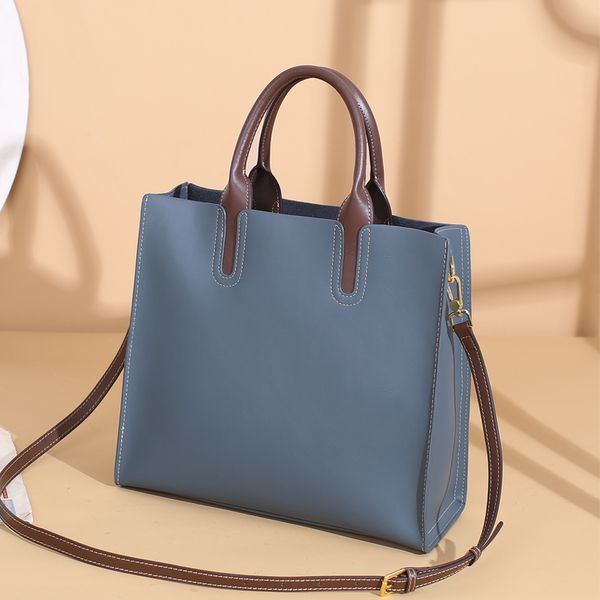 new fashion large capacity handbag classic one shoulder crossbody bag women's luxury dinner bag suitable for casual collocation # 9299
new fashion large capacity handbag classic one shoulder crossbody bag women's luxury dinner bag suitable for casual collocation # 9299