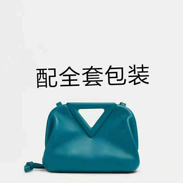 tote botte ven handbags fashion bags woven cosmetic pouch new womens small triangle bag one shoulder oblique span sheepskin leather shopping
tote botte ven handbags fashion bags woven cosmetic pouch new womens small triangle bag one shoulder oblique span sheepskin leather shopping