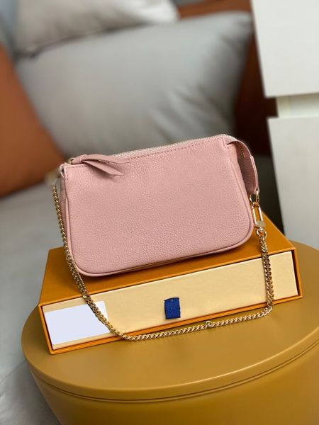 mini famous shoulder mon0gram bag women's mens tote cross keys handbags body bags luxury designer nylon fashion shopping wallet cases c, Red;black
mini famous shoulder mon0gram bag women's mens tote cross keys handbags body bags luxury designer nylon fashion shopping wallet cases c, Red;black