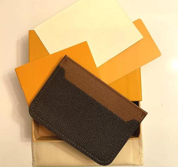 2021 new style men's and women's credit card bag coated canvas with pocket mini ultra-thin wallet with box size10x8cm, Red;black
2021 new style men's and women's credit card bag coated canvas with pocket mini ultra-thin wallet with box size10x8cm, Red;black