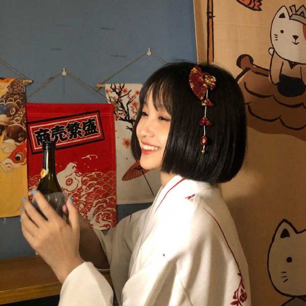 hair lace wigs wig female short qi bangs bobo head ye liangshen cos fake hair, Black
hair lace wigs wig female short qi bangs bobo head ye liangshen cos fake hair, Black