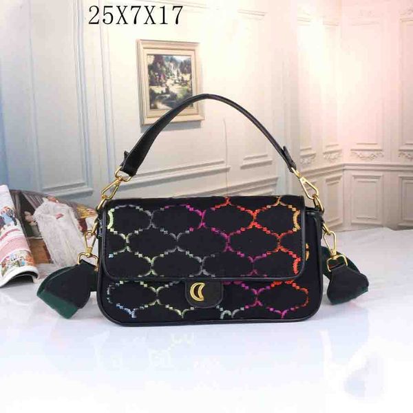 designer luxury women bags handbags totes bag womens crossbody handbag loulou lvs fashion capacity versatile shoulder pursest 7a quality k6a
designer luxury women bags handbags totes bag womens crossbody handbag loulou lvs fashion capacity versatile shoulder pursest 7a quality k6a