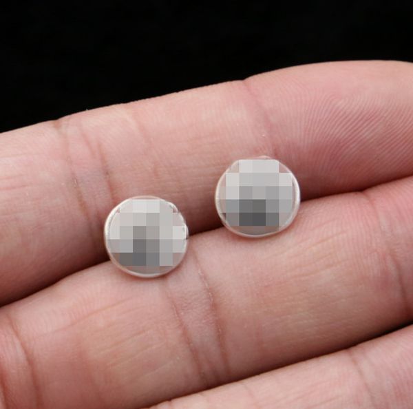 round disc stud 925 sterling silver earrings hand-made designer vintage luxury jewelry accessories gift, Golden;silver
round disc stud 925 sterling silver earrings hand-made designer vintage luxury jewelry accessories gift, Golden;silver