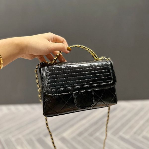 fashion metal letter portable classic flap shoulder bag diamond lattice leather quilted versatile luxury designer bag retro handbag wallet k
fashion metal letter portable classic flap shoulder bag diamond lattice leather quilted versatile luxury designer bag retro handbag wallet k