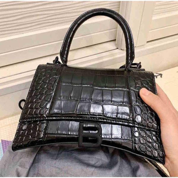 bag handbags designer balnecigass bags 2022 fashion b-word leather pattern net red hourglass crocodile women's
bag handbags designer balnecigass bags 2022 fashion b-word leather pattern net red hourglass crocodile women's
