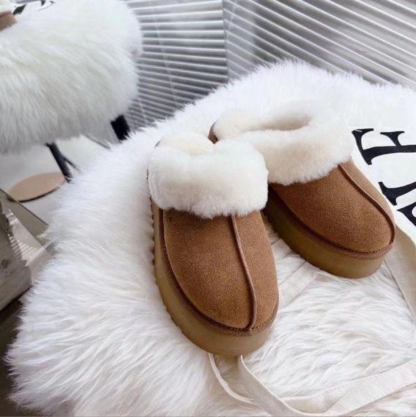 mini snow boot thick soled slippers leather boots warm boots classic 5854 fashion women 's keep plush us4--us12 factory 2022, Black
mini snow boot thick soled slippers leather boots warm boots classic 5854 fashion women 's keep plush us4--us12 factory 2022, Black