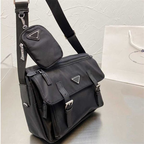 design purse nylon cloth postman bag three one men's and women's general oblique cross new summer small large capacity
design purse nylon cloth postman bag three one men's and women's general oblique cross new summer small large capacity