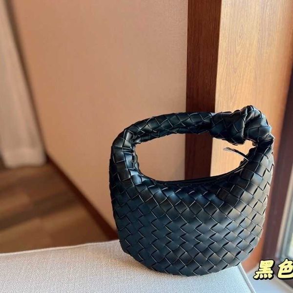 bags botte ven handbags fashion tote woven cosmetic pouch womens trendy cloud dumpling bag high-grade handbag with shoulder shopping chain
bags botte ven handbags fashion tote woven cosmetic pouch womens trendy cloud dumpling bag high-grade handbag with shoulder shopping chain