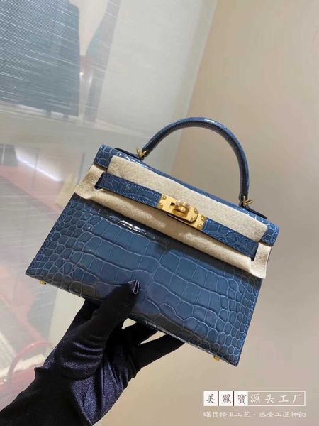 original low price leather h home fashion bags handmade american square crocodile pikelli mini second generation female portable single shou
original low price leather h home fashion bags handmade american square crocodile pikelli mini second generation female portable single shou