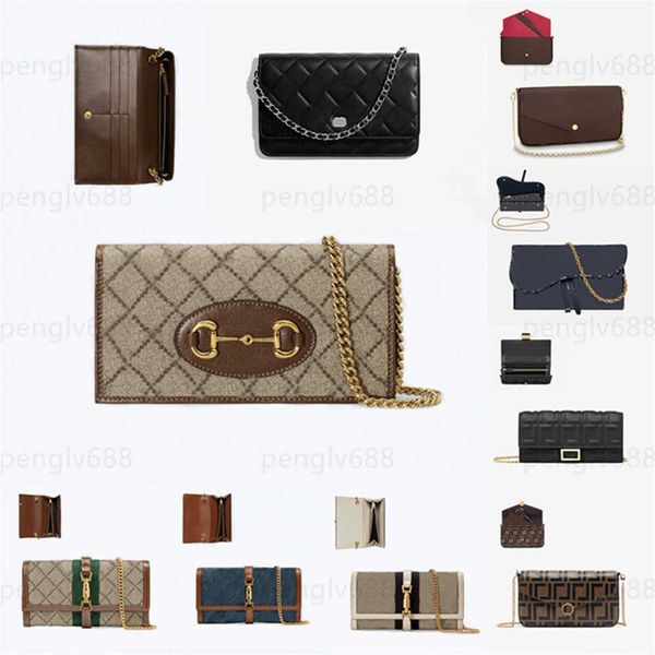 2022 new fashion leisure small square bag hands designer luxury wallet womens cross body hobo totes purses, Red;black
2022 new fashion leisure small square bag hands designer luxury wallet womens cross body hobo totes purses, Red;black