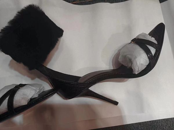 high-heeled sandals women's tom-fords-sandal heel high-heeled shoes metal padlock narrow word band naked leather luxury designer origin
high-heeled sandals women's tom-fords-sandal heel high-heeled shoes metal padlock narrow word band naked leather luxury designer origin