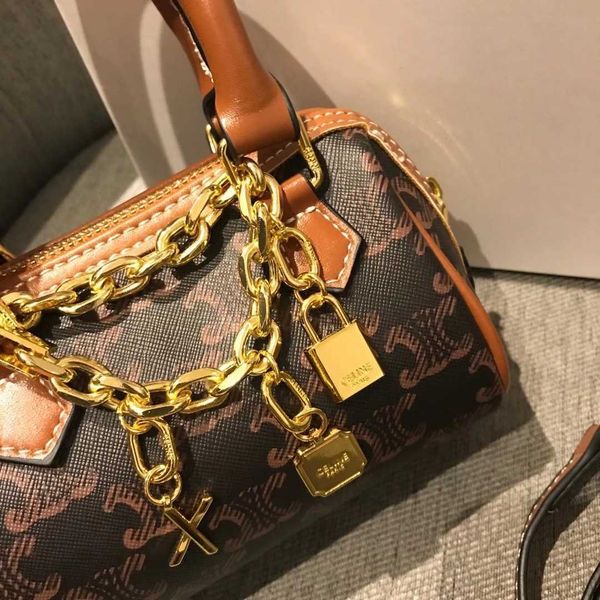 4qzp luxurys women crossbody bag celinns designers handbags new women's triumphal arch pillow middle ancient old flower handbag mini
4qzp luxurys women crossbody bag celinns designers handbags new women's triumphal arch pillow middle ancient old flower handbag mini