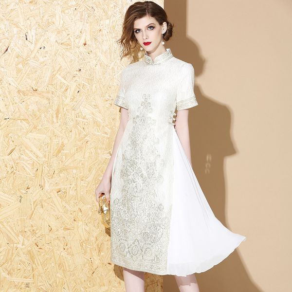 embroidered vertical collar cheongsam dresses splicing large skirts retro dress a-line long cheongsam skirt, Black;gray
embroidered vertical collar cheongsam dresses splicing large skirts retro dress a-line long cheongsam skirt, Black;gray