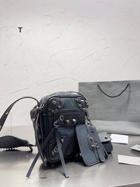 le cagole designers wallet evening bags fashion ladies purse shoulder bag cross body le cagole wallets lady motorcycle bages backpack handba
le cagole designers wallet evening bags fashion ladies purse shoulder bag cross body le cagole wallets lady motorcycle bages backpack handba