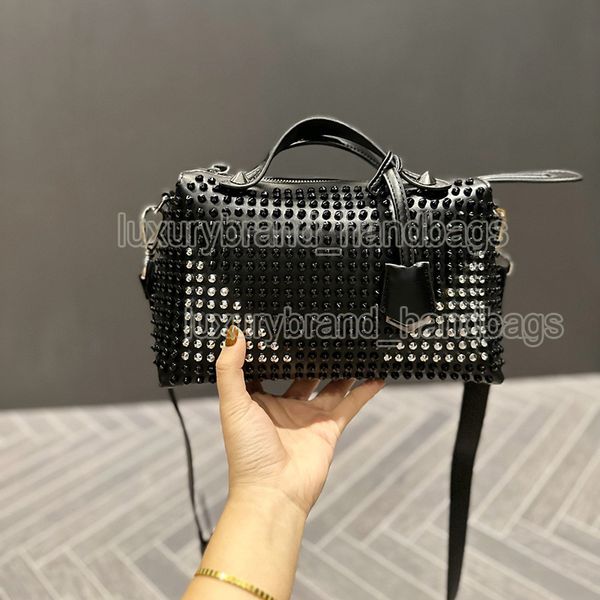 women tote bag designer bags handbags fashion shoulder crossbody bags luxury brand messenger purses backpacks with rhinestone
women tote bag designer bags handbags fashion shoulder crossbody bags luxury brand messenger purses backpacks with rhinestone