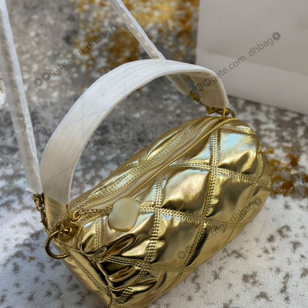 fashion french ladies zipper bowling bags glitter cowhide quilted luxury tote handle portable handbags gold metal pendant badge outdoor spor
fashion french ladies zipper bowling bags glitter cowhide quilted luxury tote handle portable handbags gold metal pendant badge outdoor spor