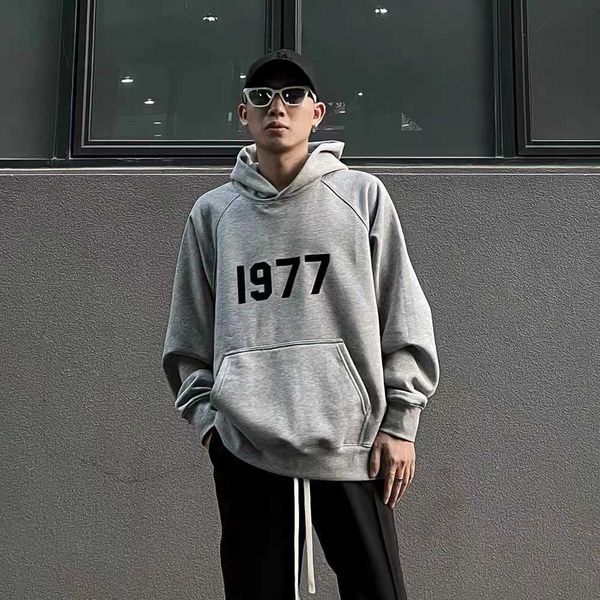 men's hoody fashion fog designer esenti double line autumn and winter 1977 sweater couple cashmere hooded coat hoodie women sweatshirt, Black
men's hoody fashion fog designer esenti double line autumn and winter 1977 sweater couple cashmere hooded coat hoodie women sweatshirt, Black