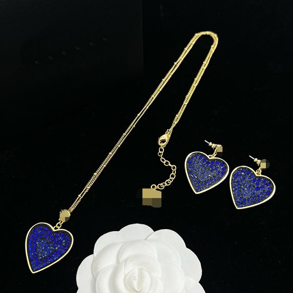 fashion luxury designed necklaces earring sets banshee medusa head portrait blue heart filled with diamonds pendant women's jewelry gif, Black
fashion luxury designed necklaces earring sets banshee medusa head portrait blue heart filled with diamonds pendant women's jewelry gif, Black