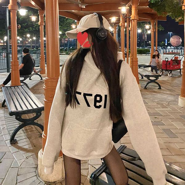 men's hoody fashion fog designer esenti warm and convenient 1977 flocking printed sweater women new thickened velvet hooded trend sweat, Black
men's hoody fashion fog designer esenti warm and convenient 1977 flocking printed sweater women new thickened velvet hooded trend sweat, Black