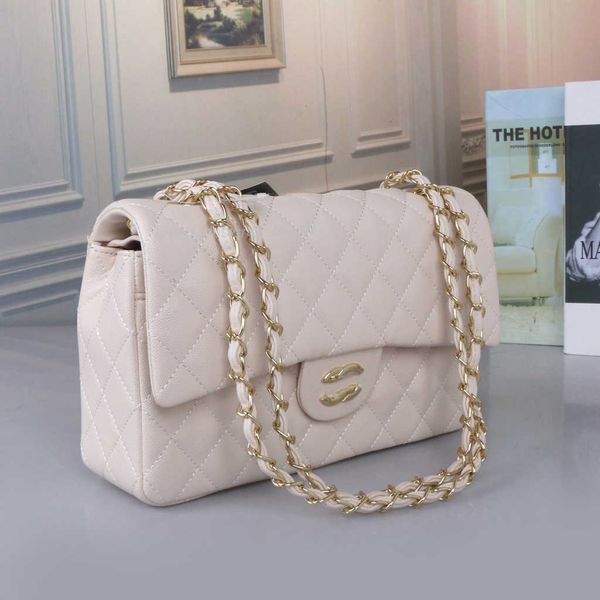 shoulder bags 2022 women luxury brand original shoulder ladies designer bag white chain envelope cc letter female flap channel leather bag 1
shoulder bags 2022 women luxury brand original shoulder ladies designer bag white chain envelope cc letter female flap channel leather bag 1