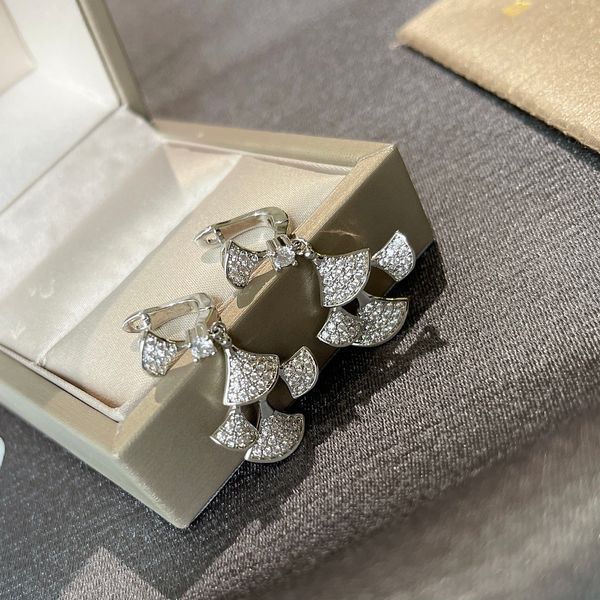 vintage dangle earrings full crystal white gold fan statement charm wedding lovers engagement jewelry with box for women, Silver
vintage dangle earrings full crystal white gold fan statement charm wedding lovers engagement jewelry with box for women, Silver
