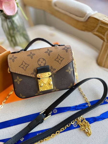 new designer bag luxury cross body shoulder bag women's fashion classic flower mini chain messenger bag
new designer bag luxury cross body shoulder bag women's fashion classic flower mini chain messenger bag