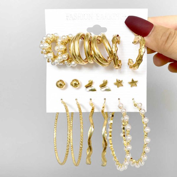 new pearl inlaid women's earrings 9-piece set gold geometric butterfly earrings female, Golden
new pearl inlaid women's earrings 9-piece set gold geometric butterfly earrings female, Golden