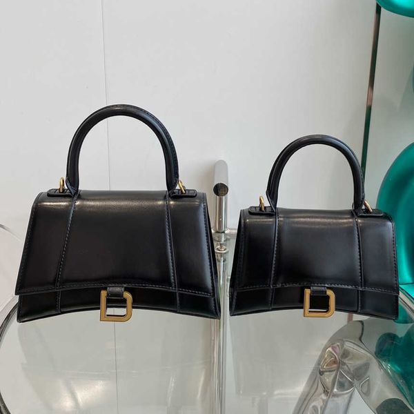 designer bag women bags handbag shopping shoulder bag fashion tote bagg cross body half moon luxury genuine leather classic retro purse
designer bag women bags handbag shopping shoulder bag fashion tote bagg cross body half moon luxury genuine leather classic retro purse