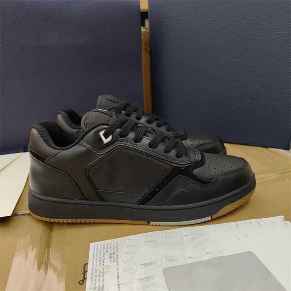 men sneakers shoes designer sneaker women high runner trainers good genuine leather low-lace-up casual shoes with box 258, Black
men sneakers shoes designer sneaker women high runner trainers good genuine leather low-lace-up casual shoes with box 258, Black