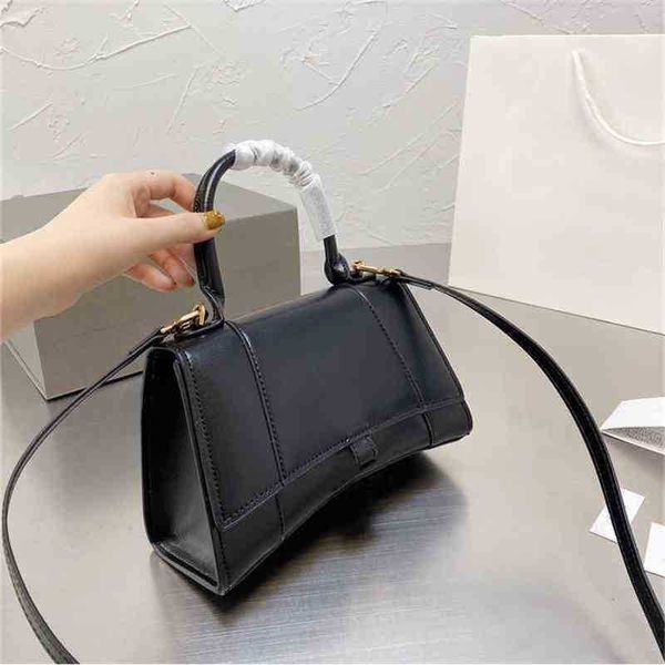 bags balnecigass handbags designer italy 2022 leather hourglass women's crossbody four tote shoulder
bags balnecigass handbags designer italy 2022 leather hourglass women's crossbody four tote shoulder
