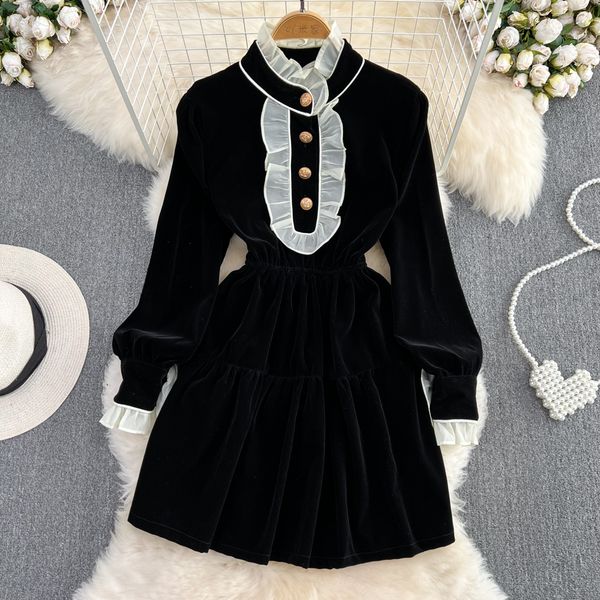 vintage court style christmas small black dress hepburn stand collar wooden ear stitch a-line velvet dress in autumn and winter, Black;gray
vintage court style christmas small black dress hepburn stand collar wooden ear stitch a-line velvet dress in autumn and winter, Black;gray