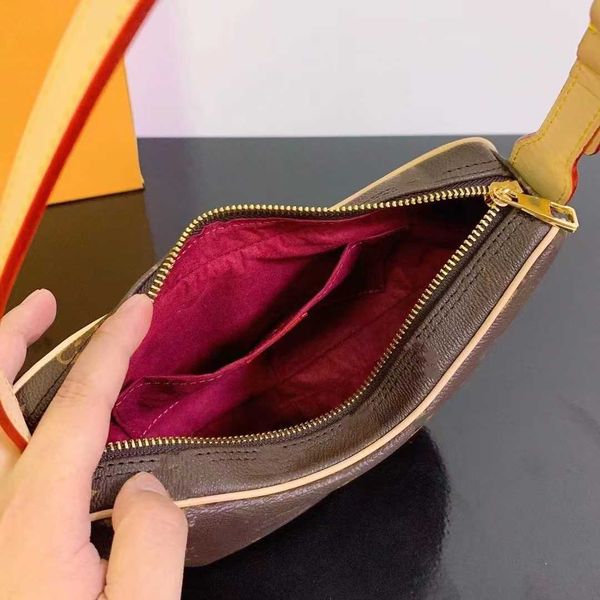 luxury evening bags designer women luxurys designers bags round made in real leather pochette croissant handbagspopular
luxury evening bags designer women luxurys designers bags round made in real leather pochette croissant handbagspopular