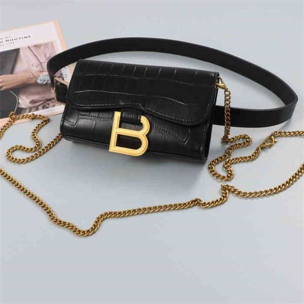 large capacity golden letter stone pattern can hold mobile phone waist bag version belt chain sling shoulder messenger handbags womens handb 
large capacity golden letter stone pattern can hold mobile phone waist bag version belt chain sling shoulder messenger handbags womens handb
