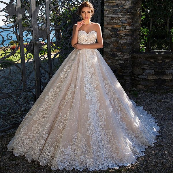 luxury floral lace ball gown wedding dresses sweetheart sleeveless long country bridal gowns back lace-up garden church vestido de novia 202, White
luxury floral lace ball gown wedding dresses sweetheart sleeveless long country bridal gowns back lace-up garden church vestido de novia 202, White