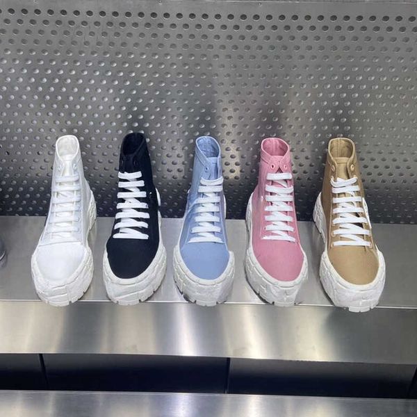 brand casual shoes 2022 new thick soled sponge high canvas small white shoes sports, Black
brand casual shoes 2022 new thick soled sponge high canvas small white shoes sports, Black
