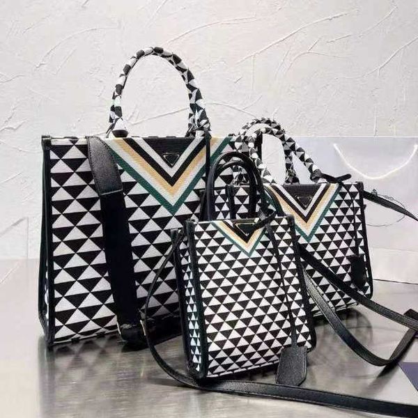 designer luxury fashion bags for womens handbags pink strap crossbody vintage paris plaid the totes bag purses multicolour 3-in-1 nylon wall
designer luxury fashion bags for womens handbags pink strap crossbody vintage paris plaid the totes bag purses multicolour 3-in-1 nylon wall