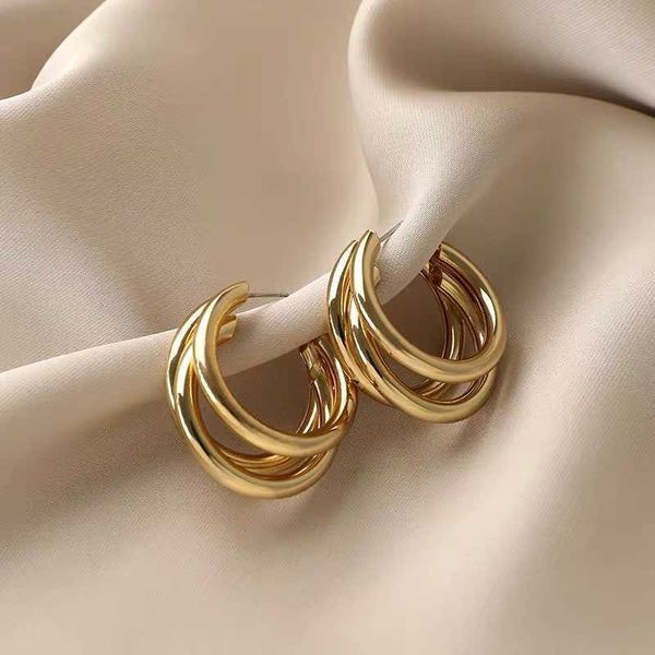 925 silver needle charm ins metal three ring earrings temperament fashion earrings small ear accessories, Golden
925 silver needle charm ins metal three ring earrings temperament fashion earrings small ear accessories, Golden