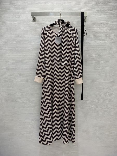 casual dresses luxury designer designs new style cardigan waistband slim long sleeve oversize dress long skirt smlxlxxl, Black;gray
casual dresses luxury designer designs new style cardigan waistband slim long sleeve oversize dress long skirt smlxlxxl, Black;gray
