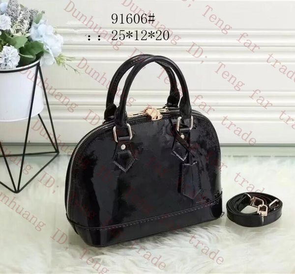 alma bb pm shell bag women genuine leather handbags flower embossed shoulder bags with lock designer handbags crossbody 25cm
alma bb pm shell bag women genuine leather handbags flower embossed shoulder bags with lock designer handbags crossbody 25cm