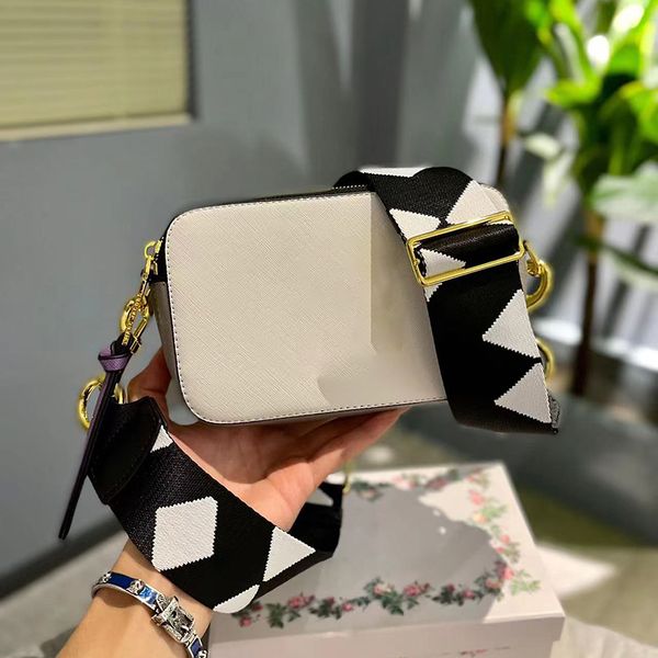 evening bags shoulder bags designer luxury women handbag m fashion brand camera messenger women vintage square crossbody bag tote 220409
evening bags shoulder bags designer luxury women handbag m fashion brand camera messenger women vintage square crossbody bag tote 220409