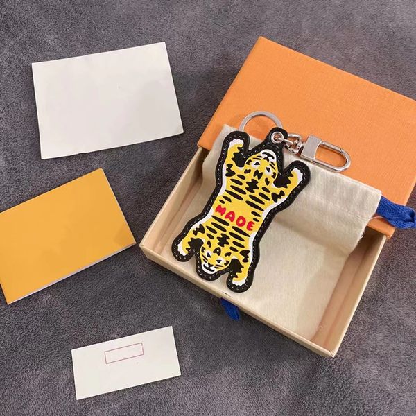 2022 designer animal keychain key chain & ring holder tiger brand keychains for porte clef gift men women car bag pendant accessories with b, Silver
2022 designer animal keychain key chain & ring holder tiger brand keychains for porte clef gift men women car bag pendant accessories with b, Silver