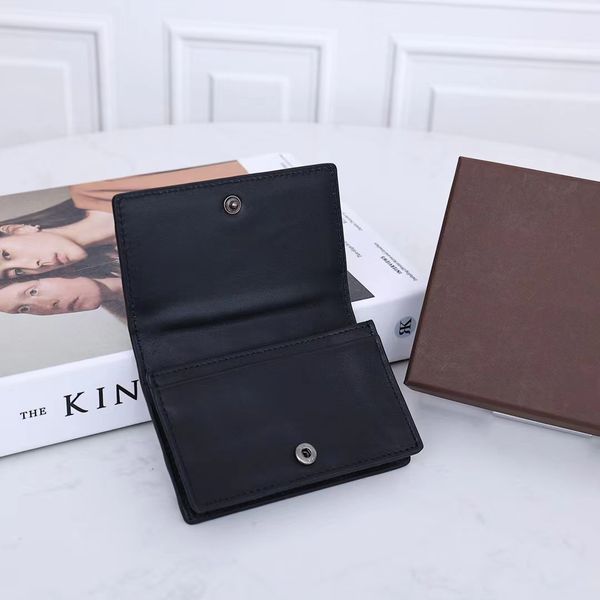 wholesale italy cowhide woven bi-fold card holders real leather wallet mini business cards case fashion purse black color, Brown;gray
wholesale italy cowhide woven bi-fold card holders real leather wallet mini business cards case fashion purse black color, Brown;gray