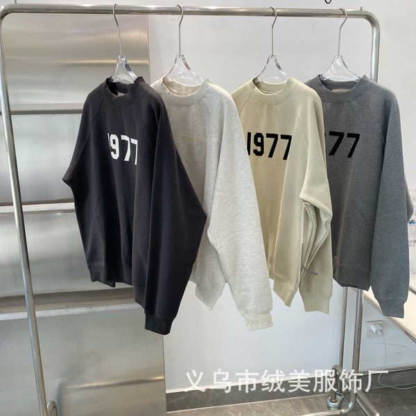 autumn men's hoodies essentailss sweatshirts designer sweaters print of double line winter round neck sweater male american high street, Black
autumn men's hoodies essentailss sweatshirts designer sweaters print of double line winter round neck sweater male american high street, Black