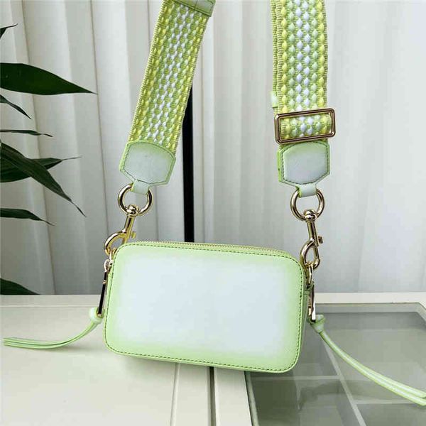shoulder bags designer tote handbag women beach bag fashion gradient messenger camera bags wide strap crossbody purses luxurys handbags 2208
shoulder bags designer tote handbag women beach bag fashion gradient messenger camera bags wide strap crossbody purses luxurys handbags 2208