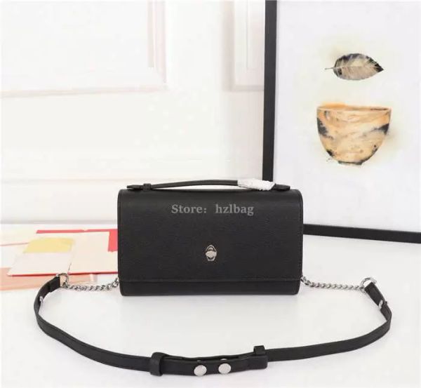 lockme clutch cross body bag black/greige/bleu olympe soft grained calfskin luxurys designers bags turn lock day-to-evening bag m56136
lockme clutch cross body bag black/greige/bleu olympe soft grained calfskin luxurys designers bags turn lock day-to-evening bag m56136